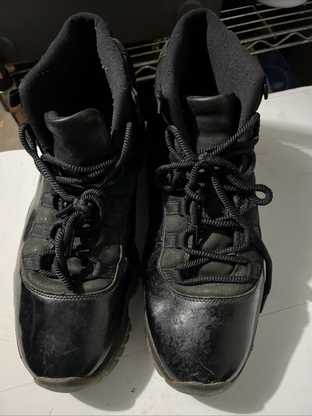 Air Jordan 11 Retro Cap and Gown Triple Black 2018 378037-005 Size 11.5